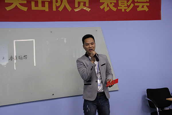 太陽(yáng)能路燈價(jià)格，太陽(yáng)能路燈價(jià)格，太陽(yáng)能路燈價(jià)格