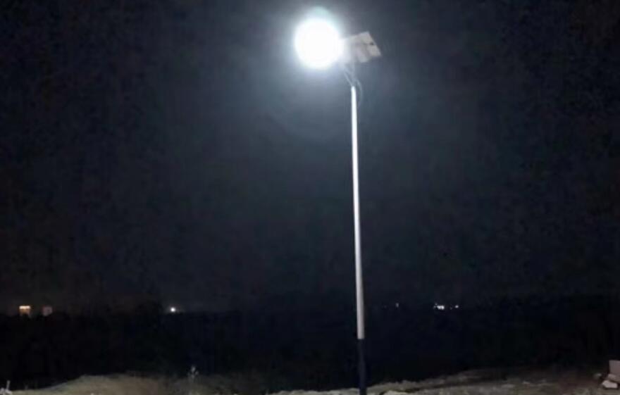 太陽能路燈燈桿如何選擇？